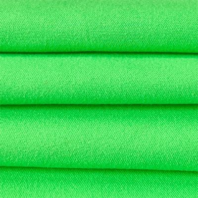 100% de poliéster reciclado, con peinado de piel de melocotón, pantalones de playa, chaqueta, tela