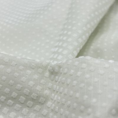 70D 100% de nylon 0.3 de rejilla de protección solar chaqueta de fondo chaqueta de fondo de tejido luminoso con flexión de tejido funcional