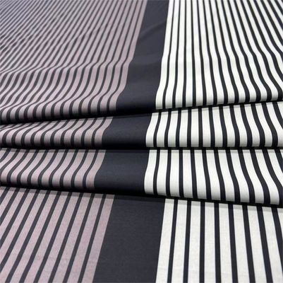 145gm 100D Cuatro lados de pantalones de playa de impresión elástica Tejido