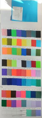 113gm 100% de poliéster Twill Peach Piel Pantalones de playa Tejido resistente al agua